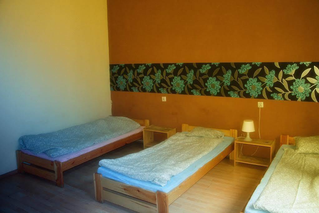 Hostel Krakowskie Klimaty Exterior photo