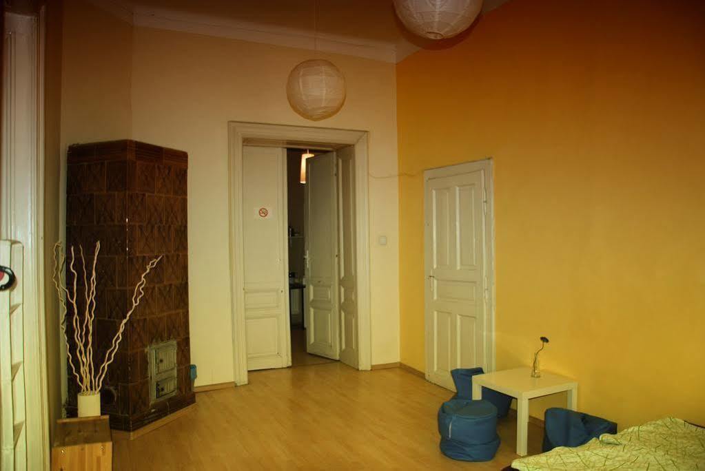 Hostel Krakowskie Klimaty Exterior photo